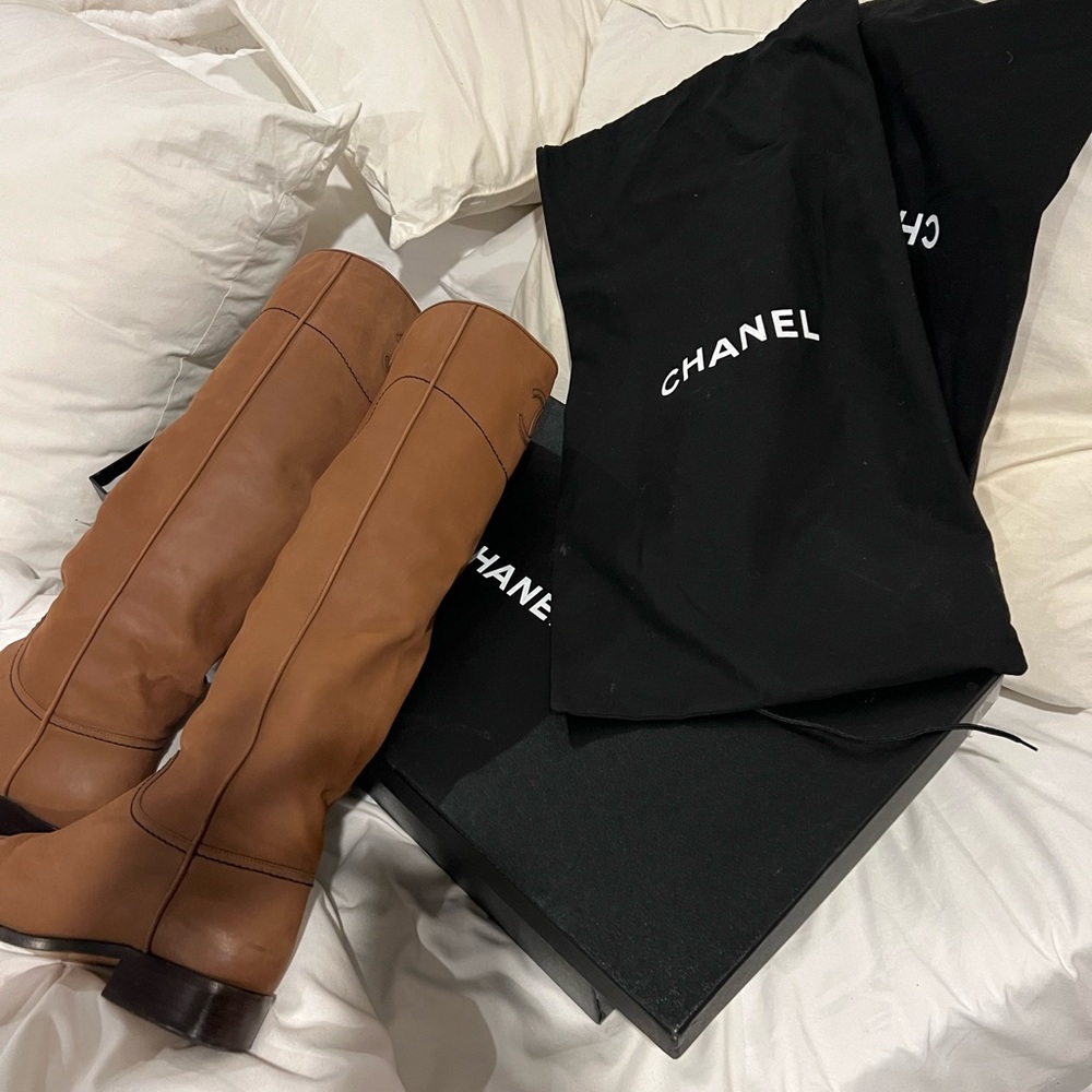 Excellent used condition authentic Chanel riding boots 37.5